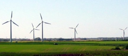 Nhà máy điện gió Bạc Liêu chính thức hòa lưới điện quốc gia