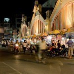 Chợ đêm ở Hà Nội