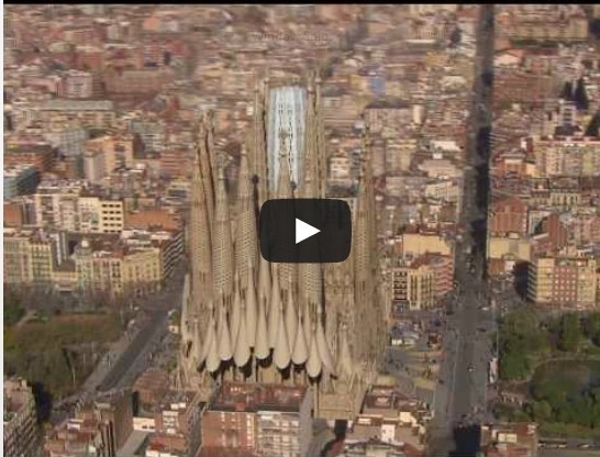 Nhà thờ nổi tiếng Sagrada Familia được hoàn thành trên... mô hình ảo