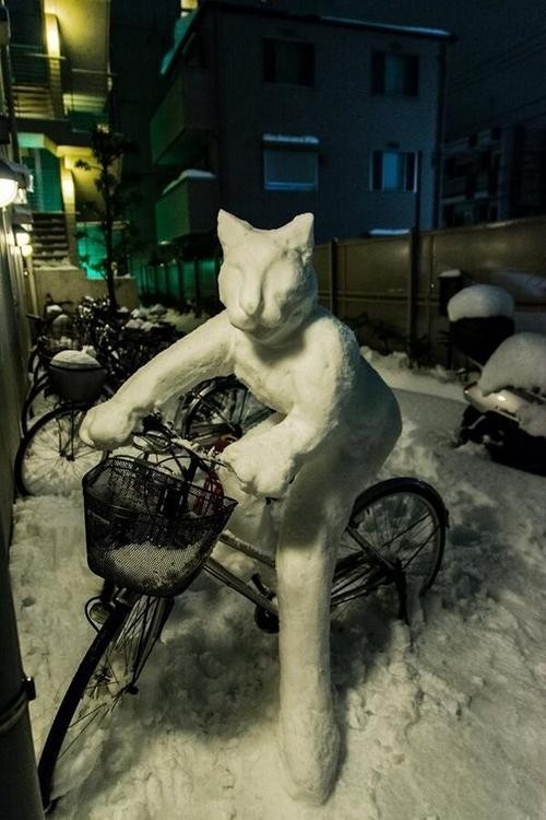 10 tác phẩm người tuyết độc đáo sau trận bão tuyết lịch sử của Nhật Bản 