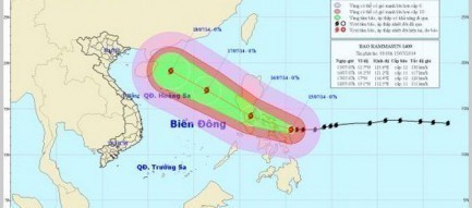 Bão Rammasun tiếp tục mạnh lên và tiến về Biển Đông